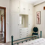 Anastasia With Private Pool & Outdoor Tub Daire Ágios Ioánnis