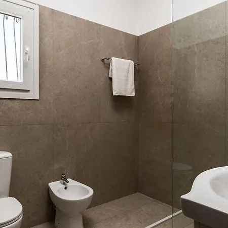 Anastasia With Private Pool & Outdoor Tub דירה Ágios Ioánnis
