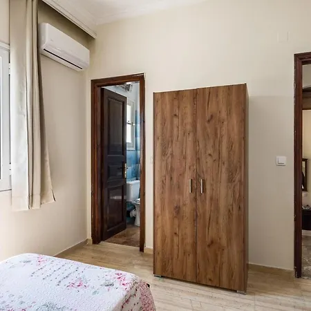 Anastasia With Private Pool & Outdoor Tub דירה Ágios Ioánnis
